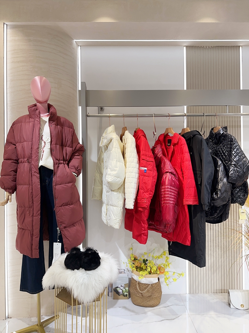 【慕罗拉羽绒服】24冬 (21).JPG