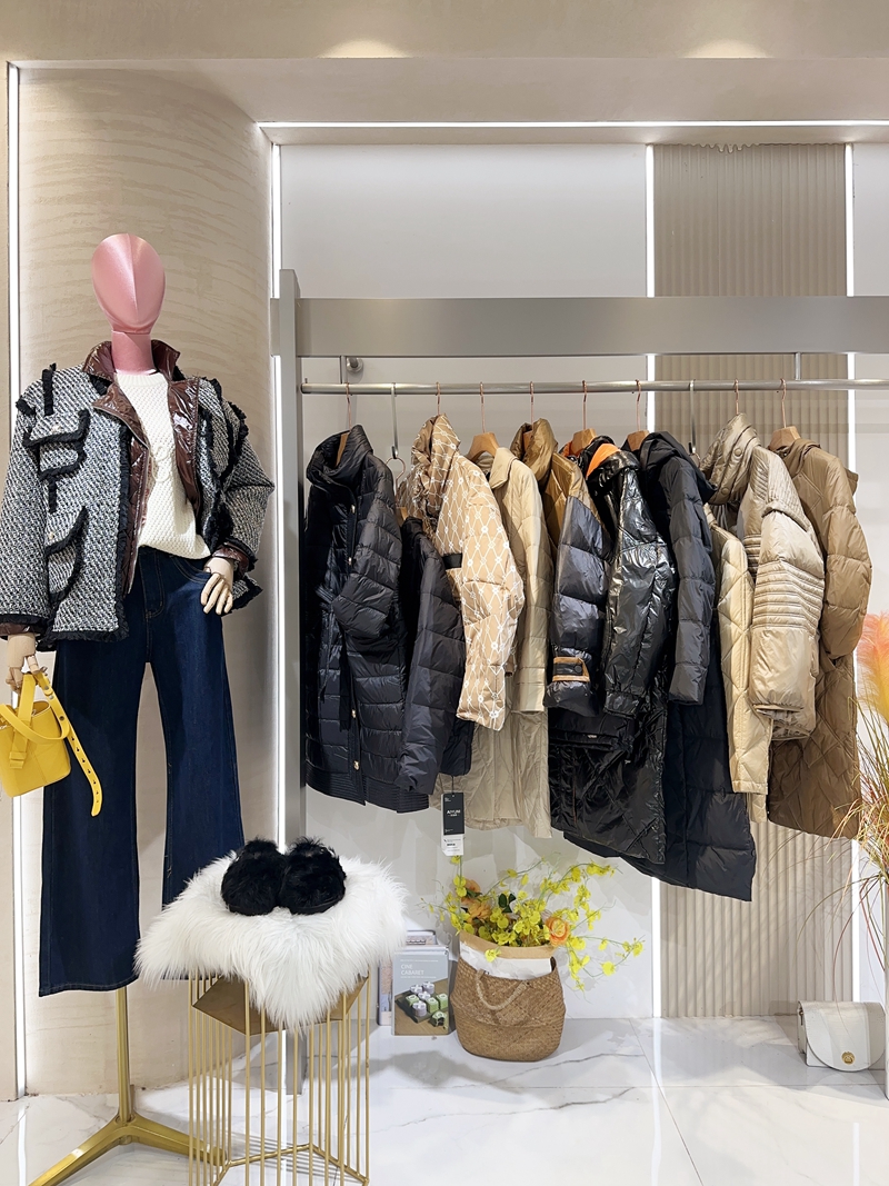 【慕罗拉羽绒服】24冬 (16).JPG