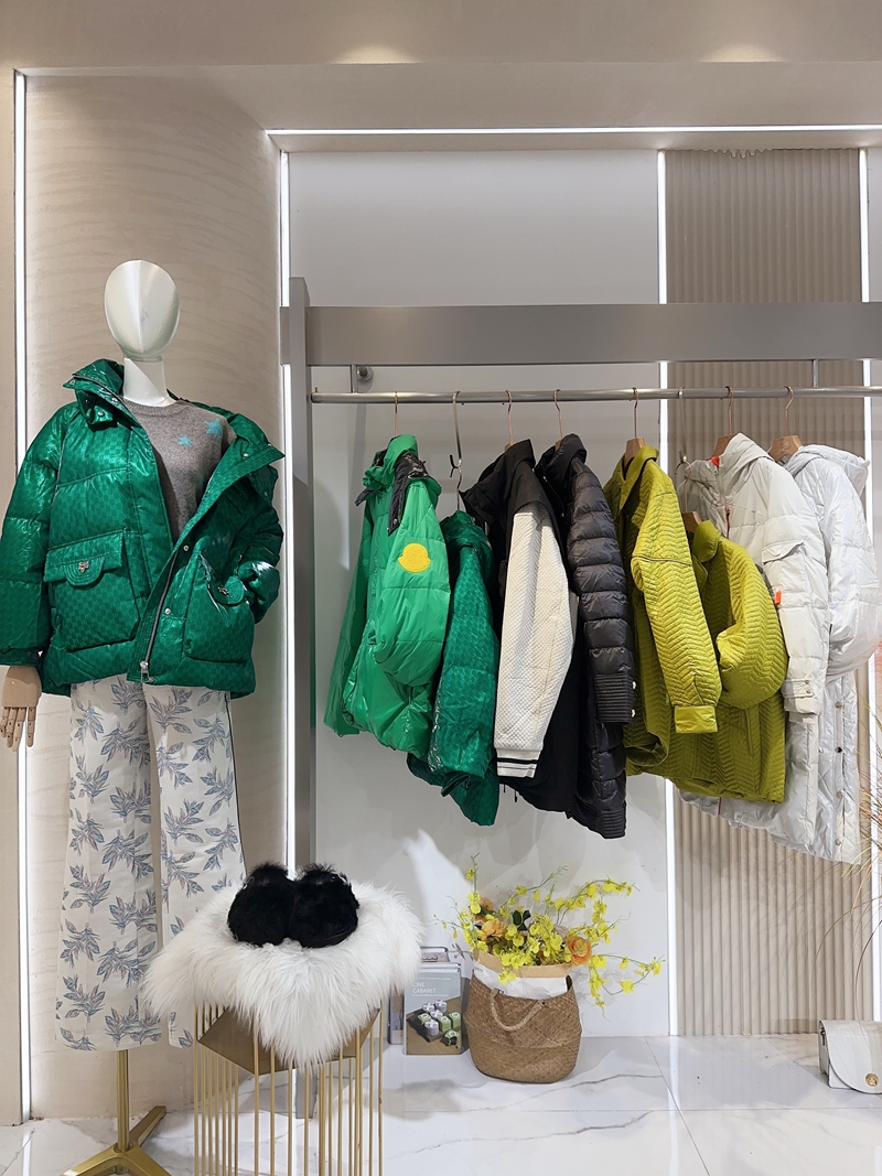 【慕罗拉羽绒服】24冬 (22).JPG