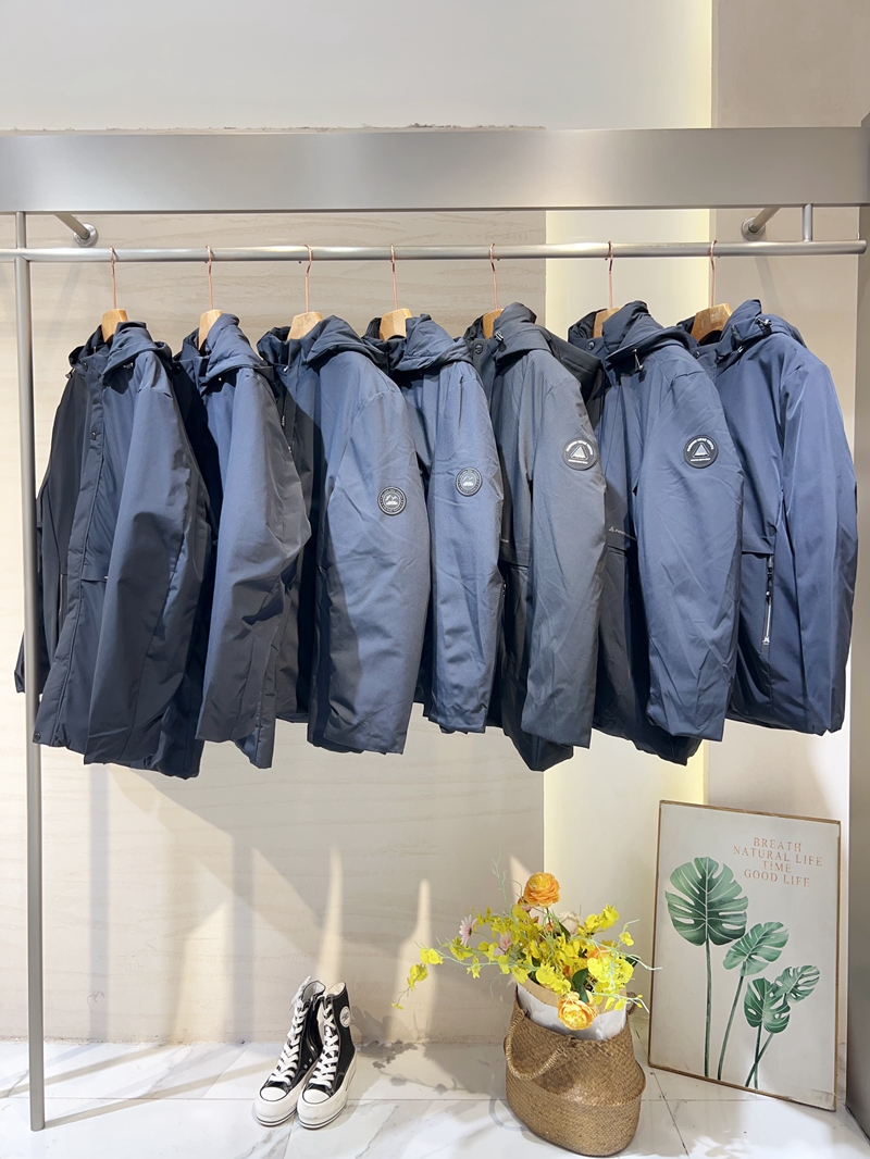 【老爷车皮草棉服】24冬 (19).JPG