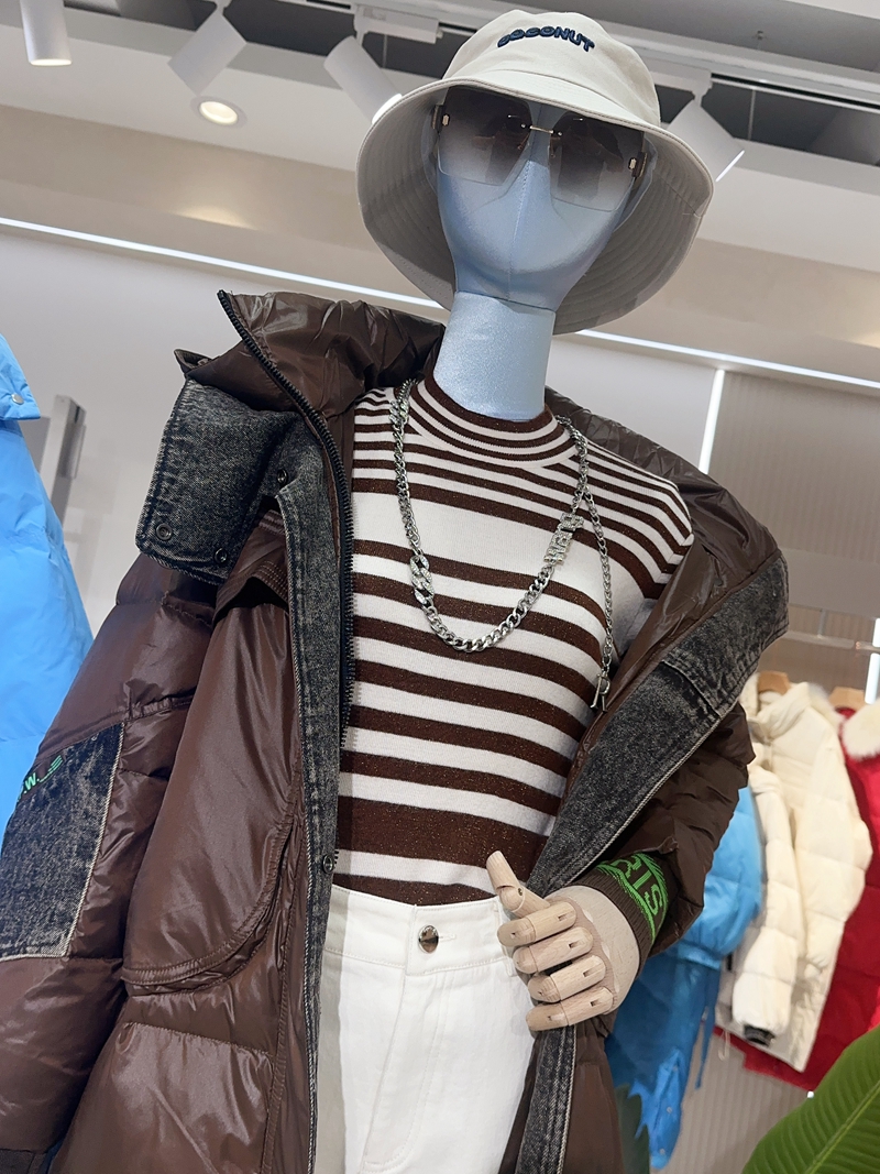 【朗曼笛羽绒服】24冬 (4).JPG