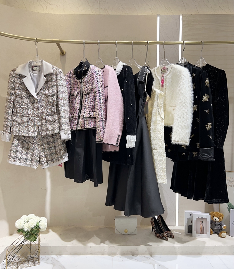 【B CHRISINA BERENGER】24冬 (7).JPG