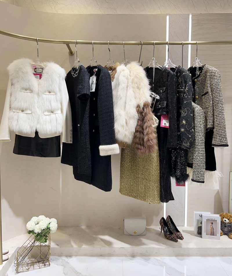 【B CHRISINA BERENGER】24冬 (5).JPG