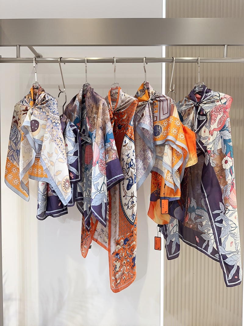 【杭州丝绸-丝纳语】24款丝巾 (14).JPG