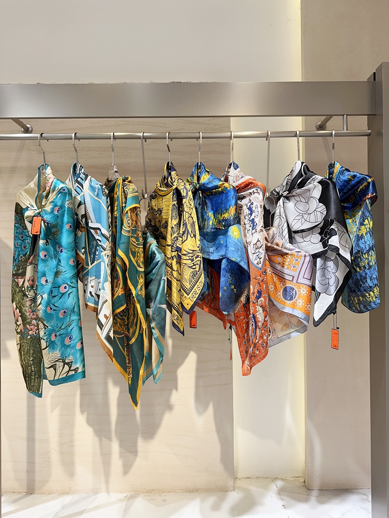 【杭州丝绸-丝纳语】24款丝巾 (11).JPG