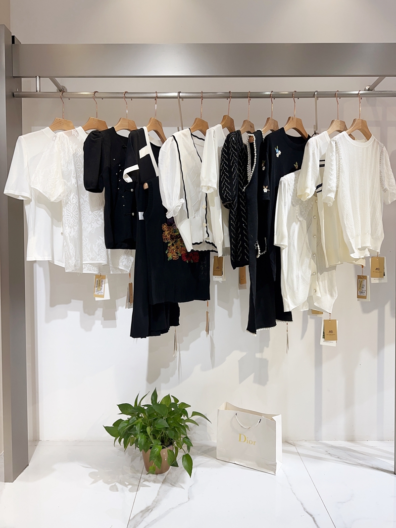 【MISS宝姿】25夏 (2).JPG