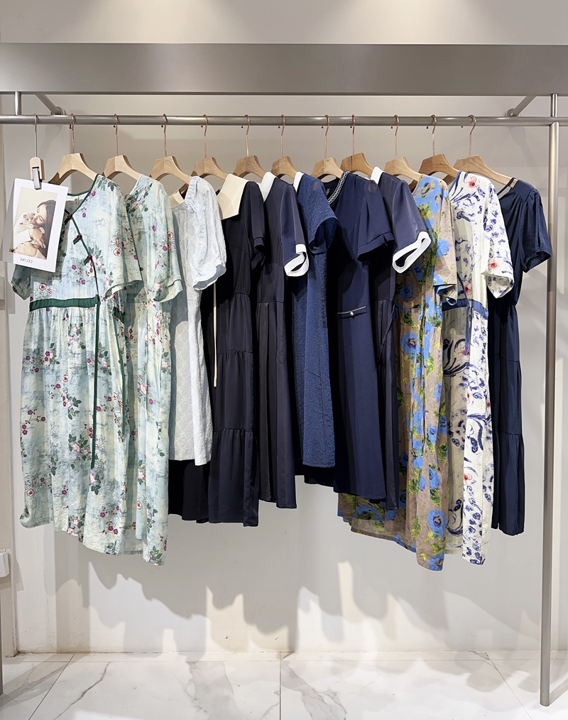 【欧迪雯】25夏 (16).JPG